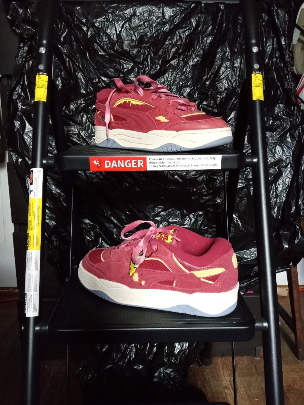 Puma 180 2 Beavis & Butthead Unisex Red Sneakers